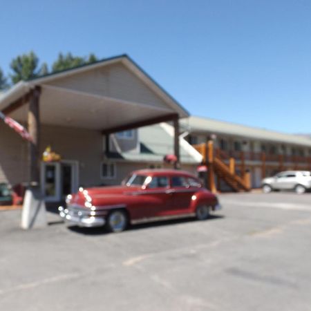 Clark Fork Lodge 외부 사진