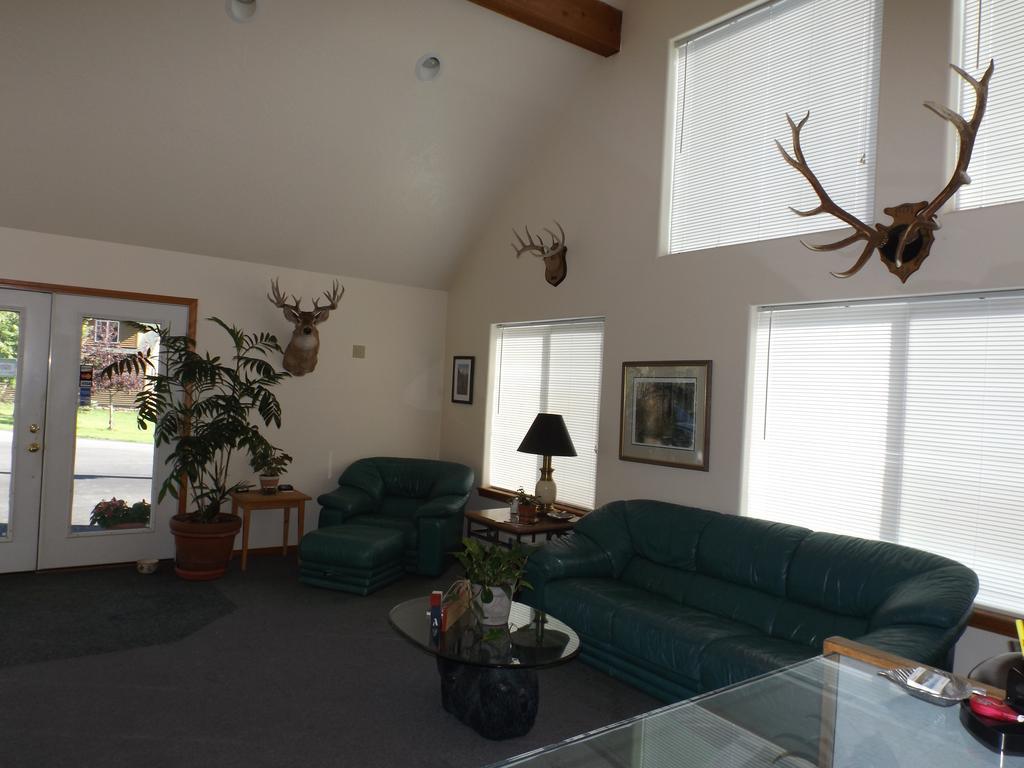 Clark Fork Lodge 외부 사진