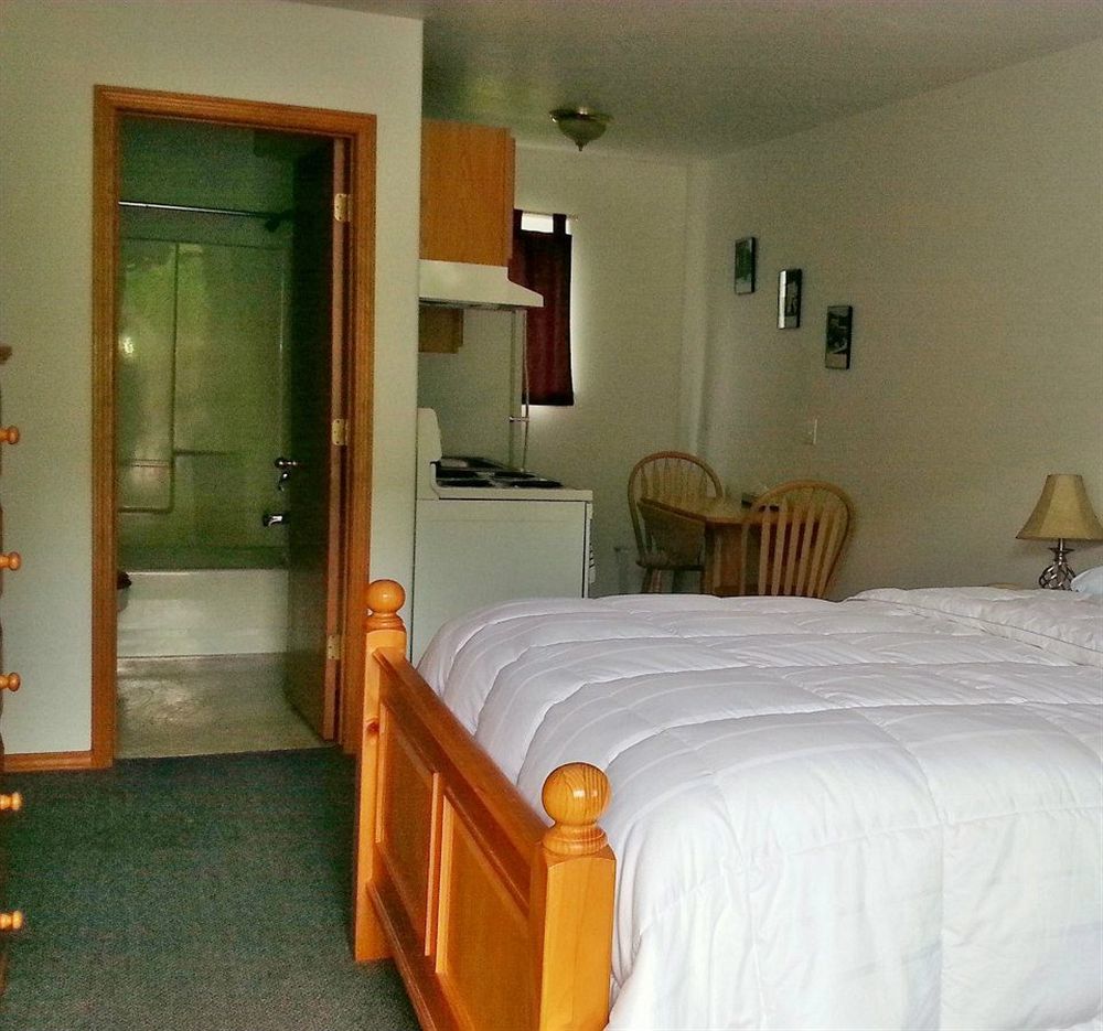 Clark Fork Lodge 외부 사진